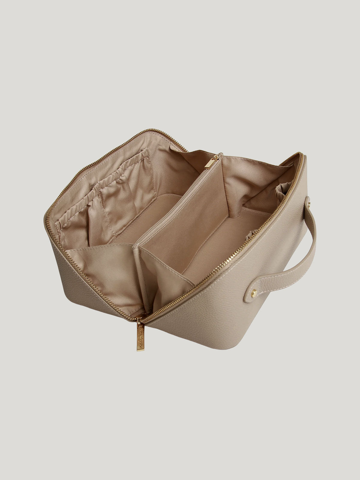 Medium Train Case