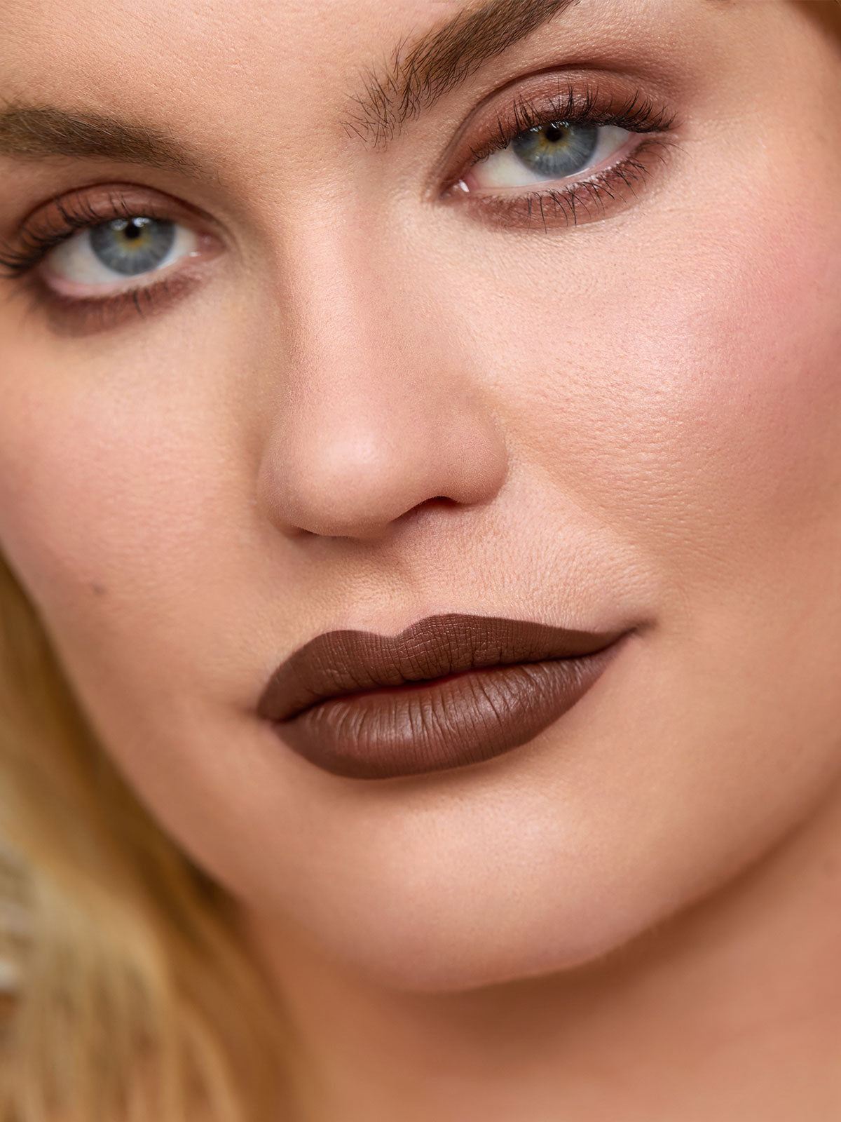 Eye and Lip Multi Liner