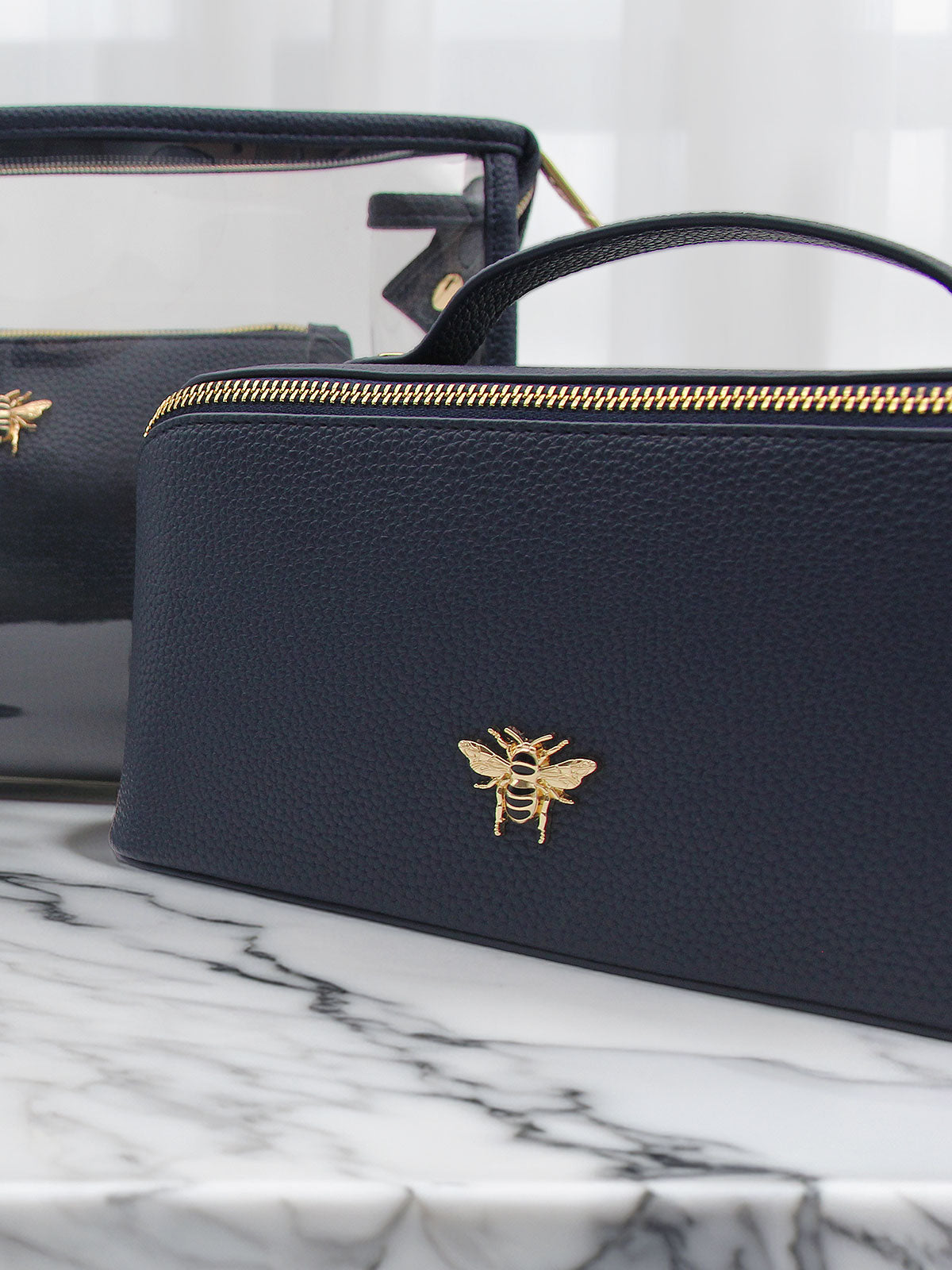Medium Train Case