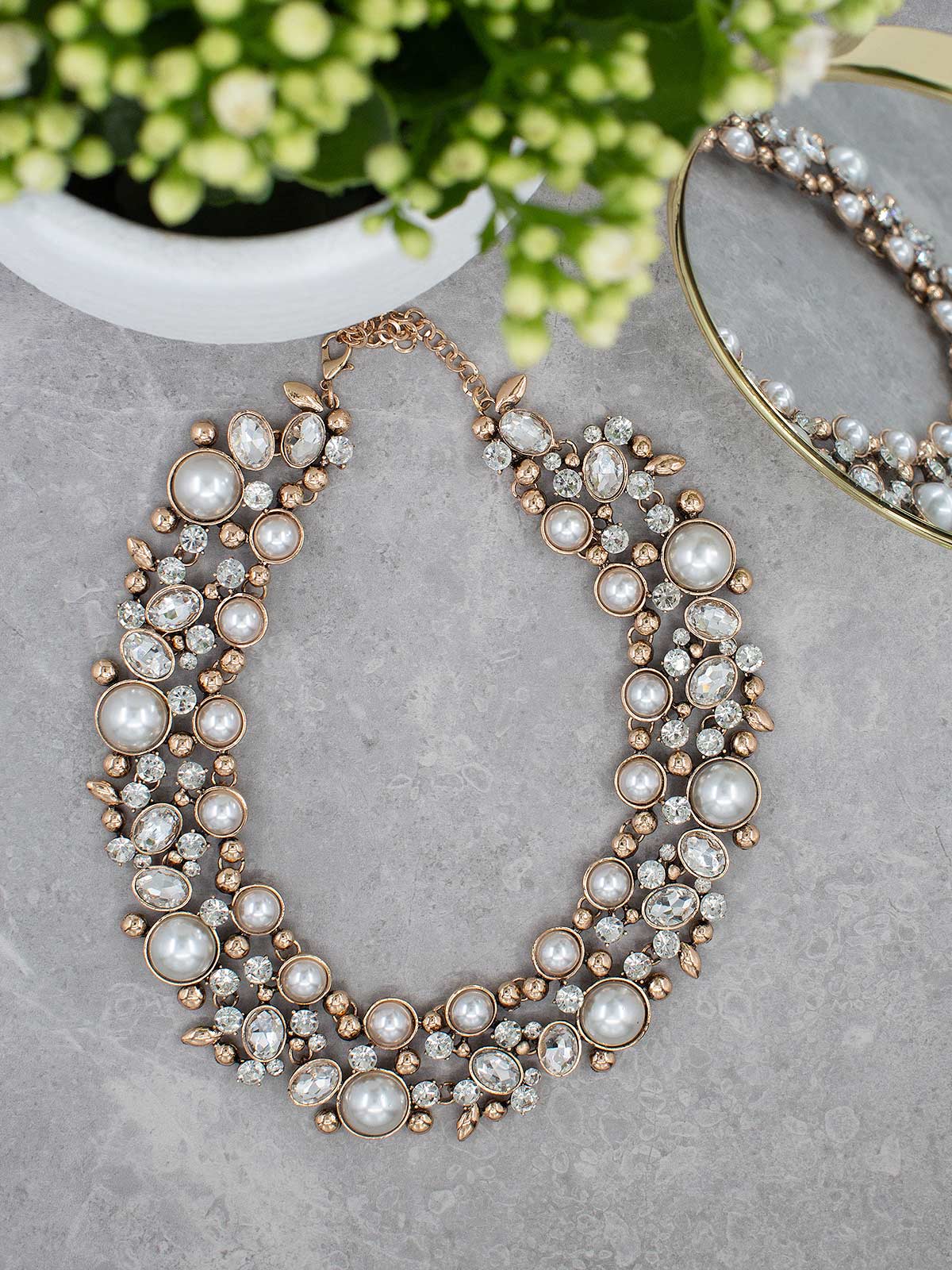 Parisa Necklace