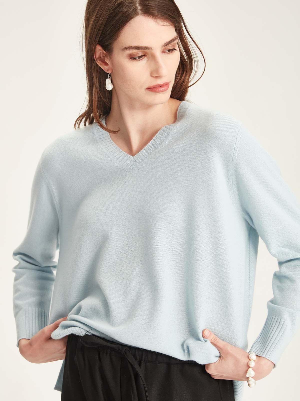 Kari Cashmere VSweater