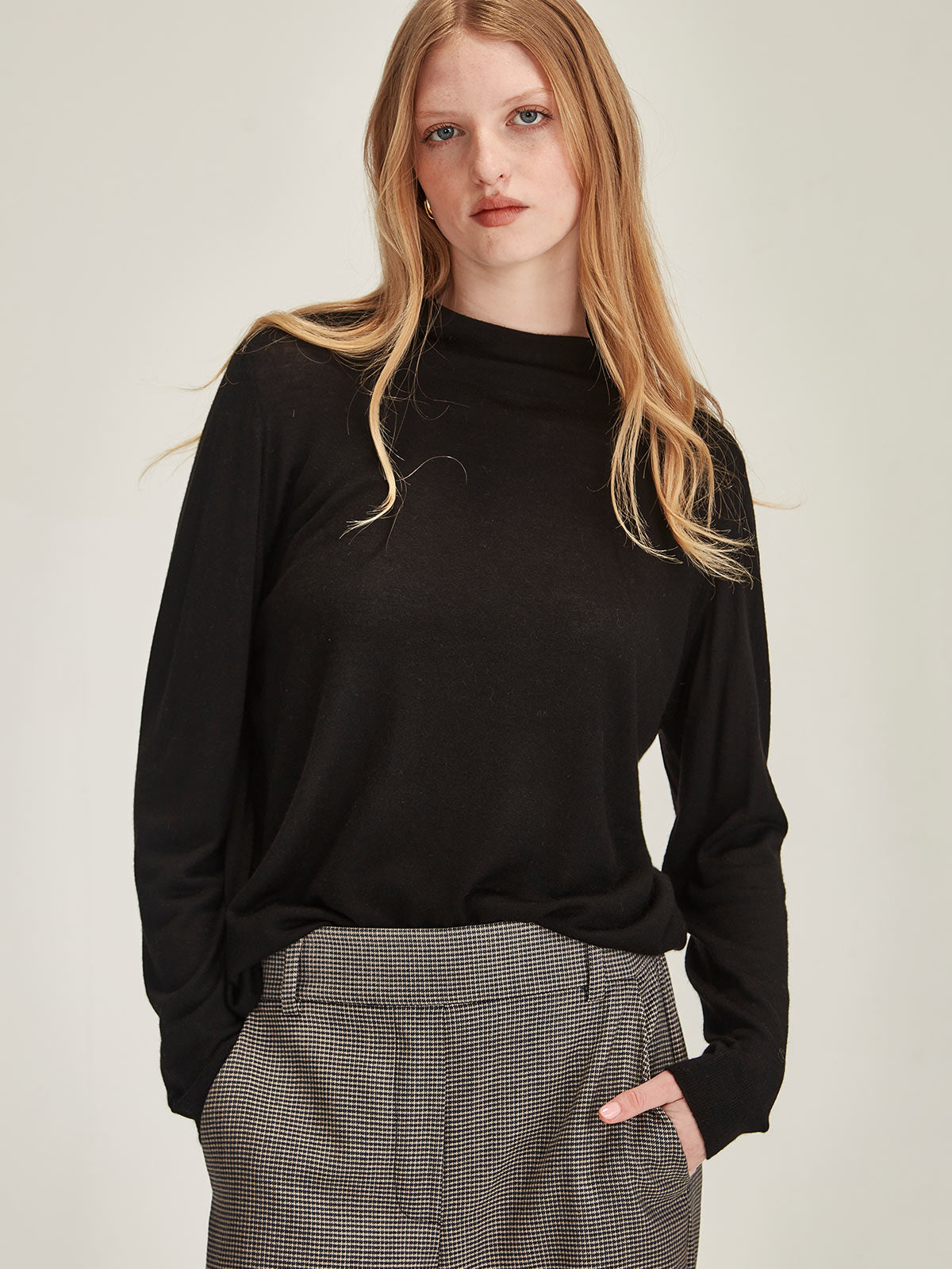 Women's black Nita Cashmere Funnel Neck - Caroline Sills premium long sleeve, fine cashmere sweater