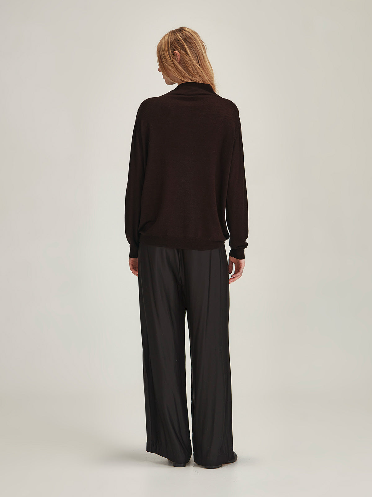 Nita Cashmere Funnel Neck