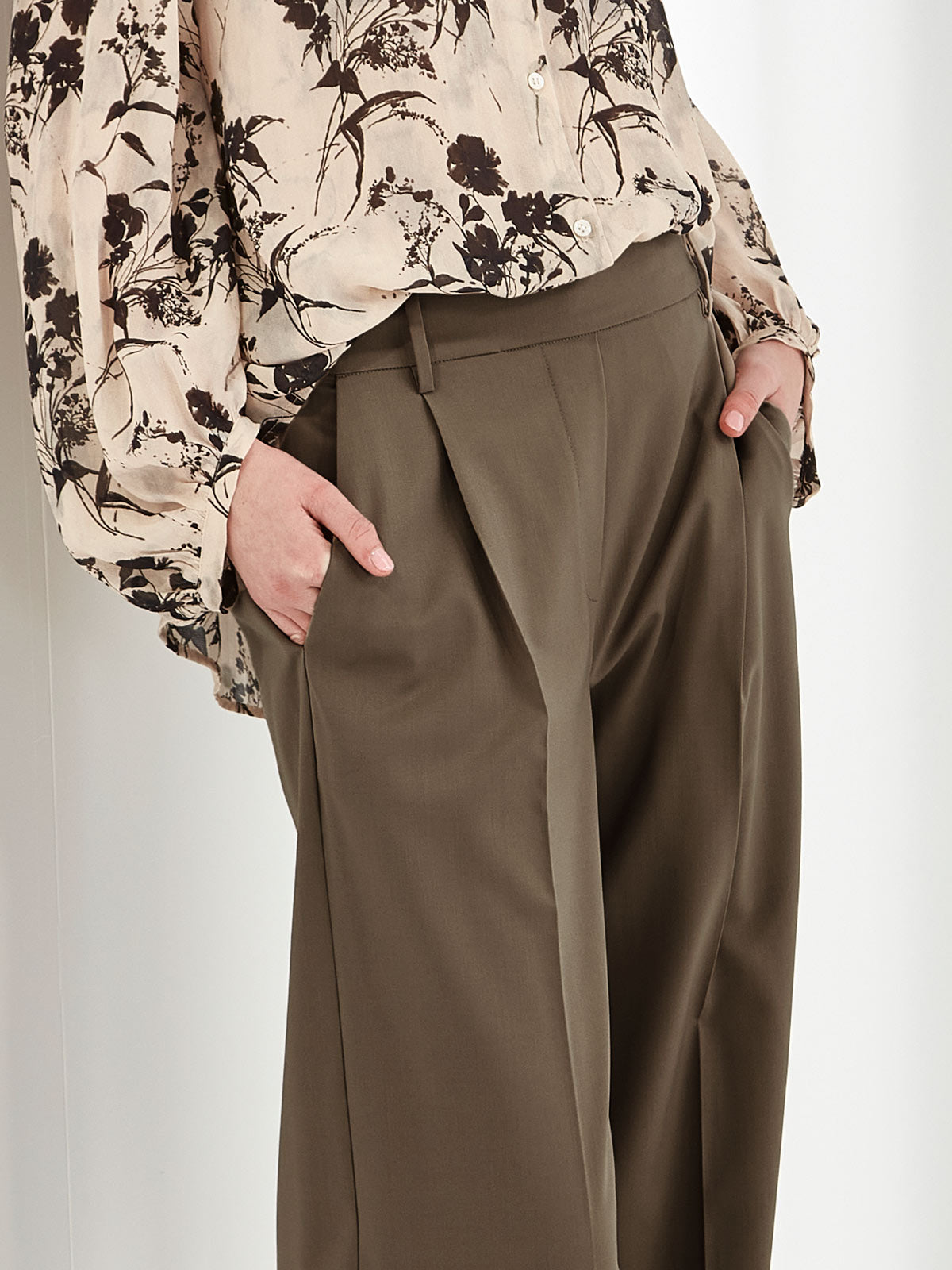 Ashley Pleat Pant