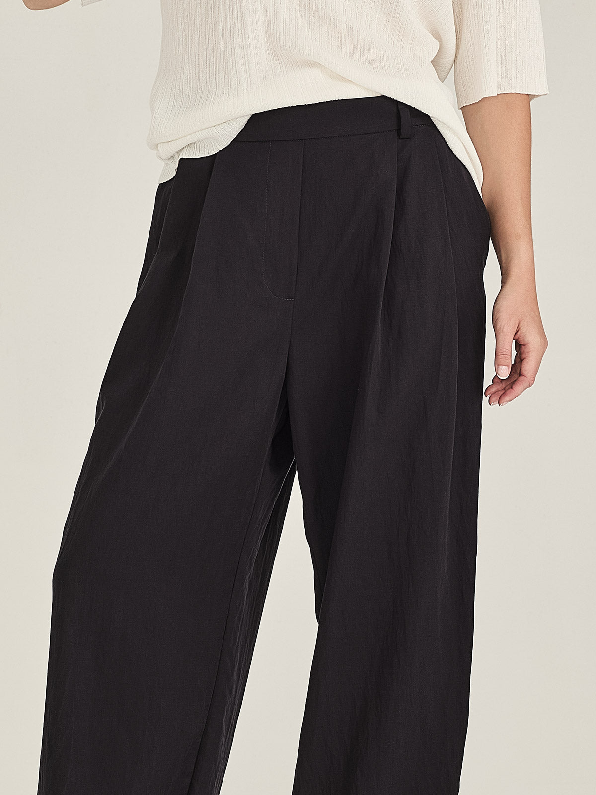 Brodie Pleat Pant