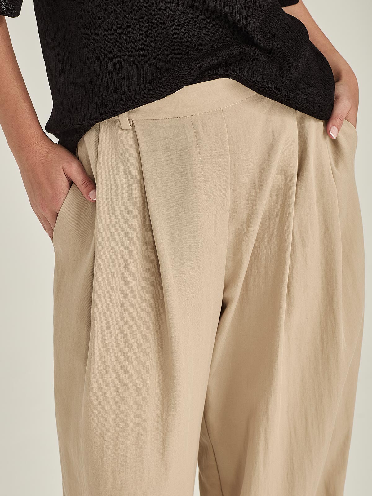 Brodie Pleat Pant
