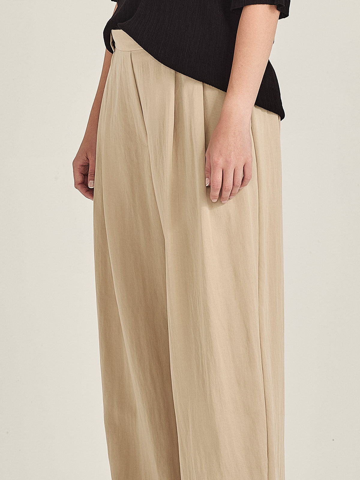 Brodie Pleat Pant
