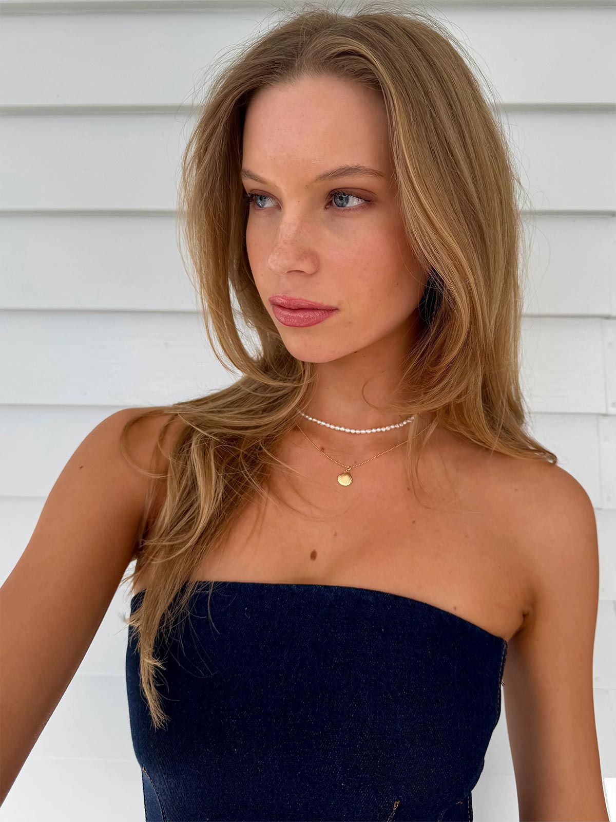 Gold Shell Necklace