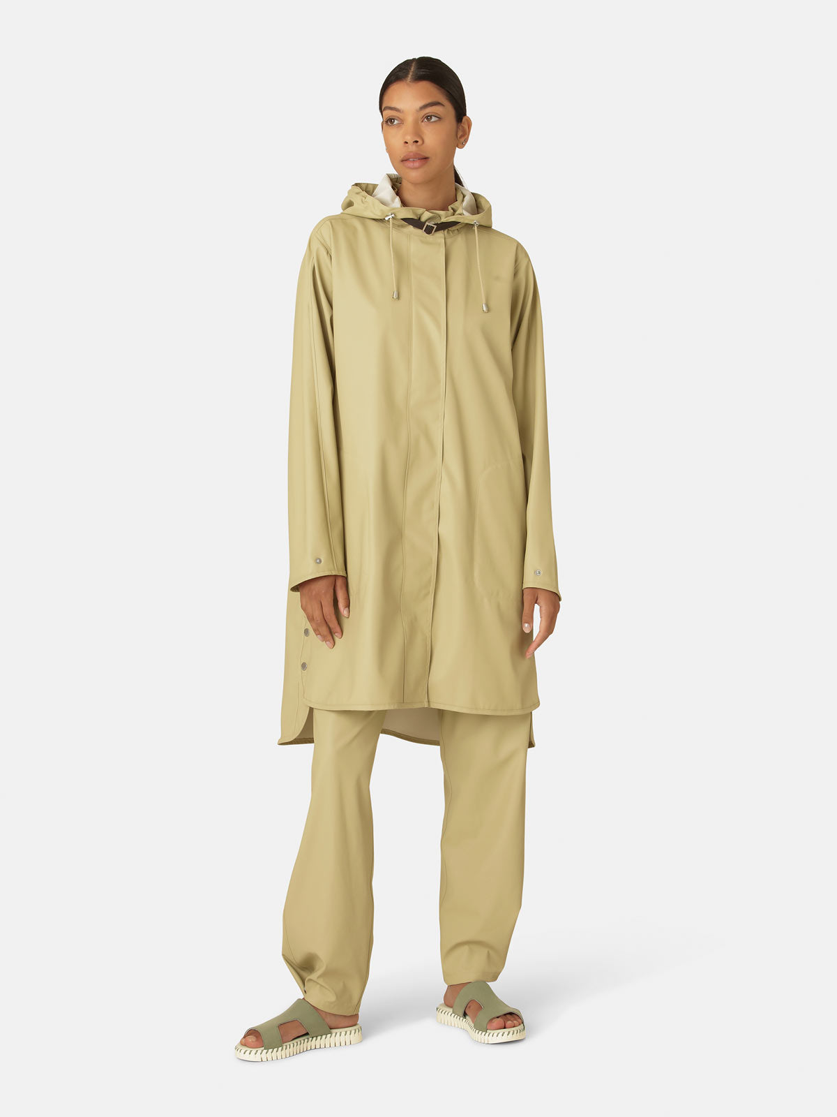 Raincoat w Detach Hood