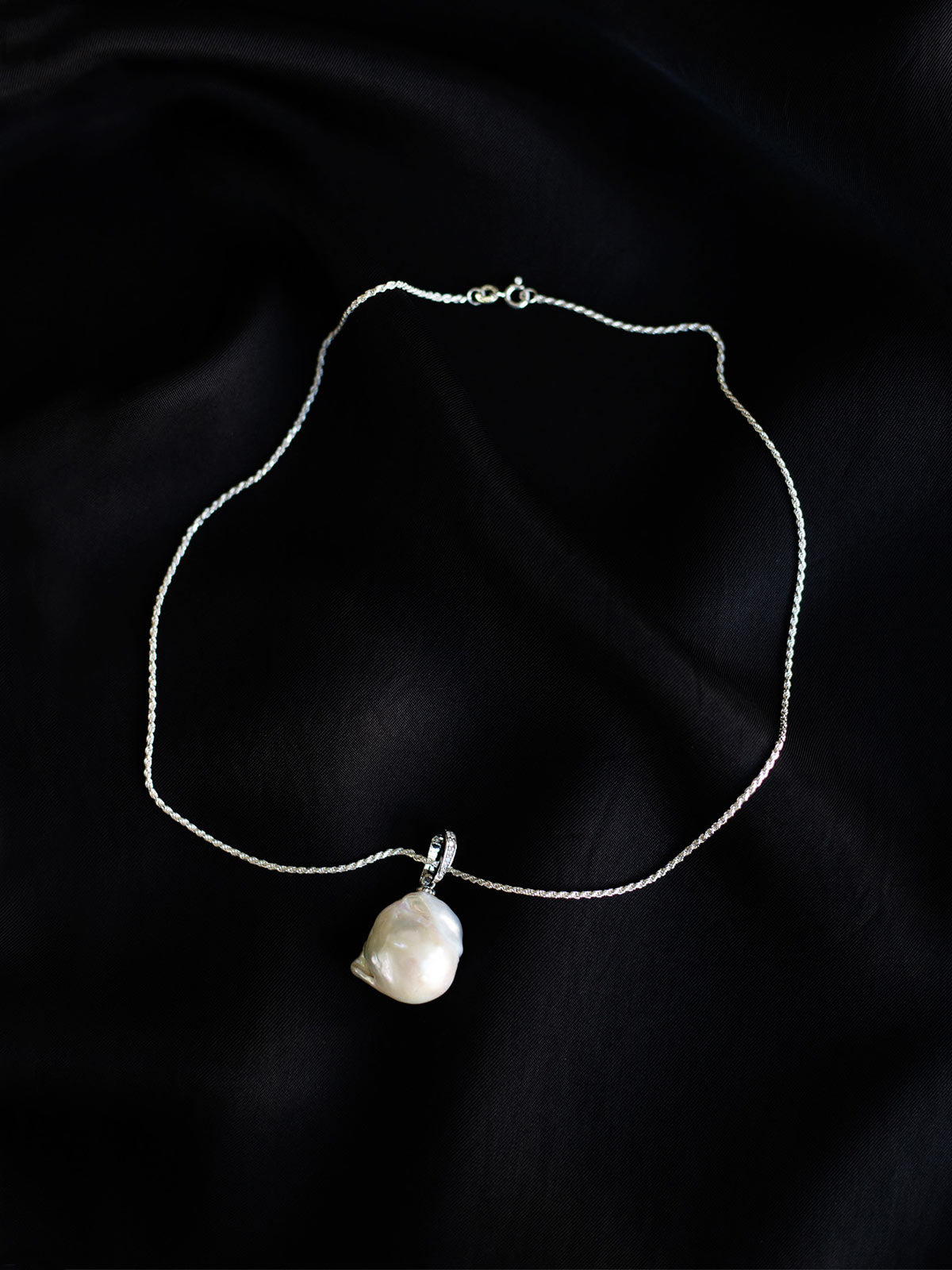 Big Baroque Pendant