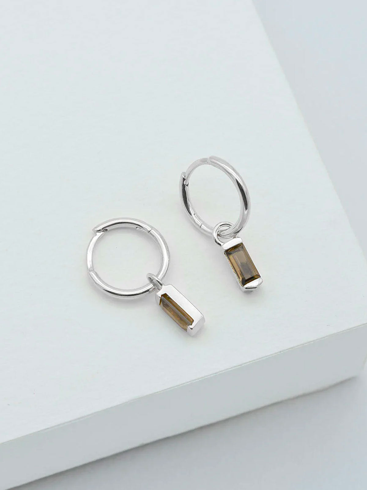 Baguette Huggie Earrings S