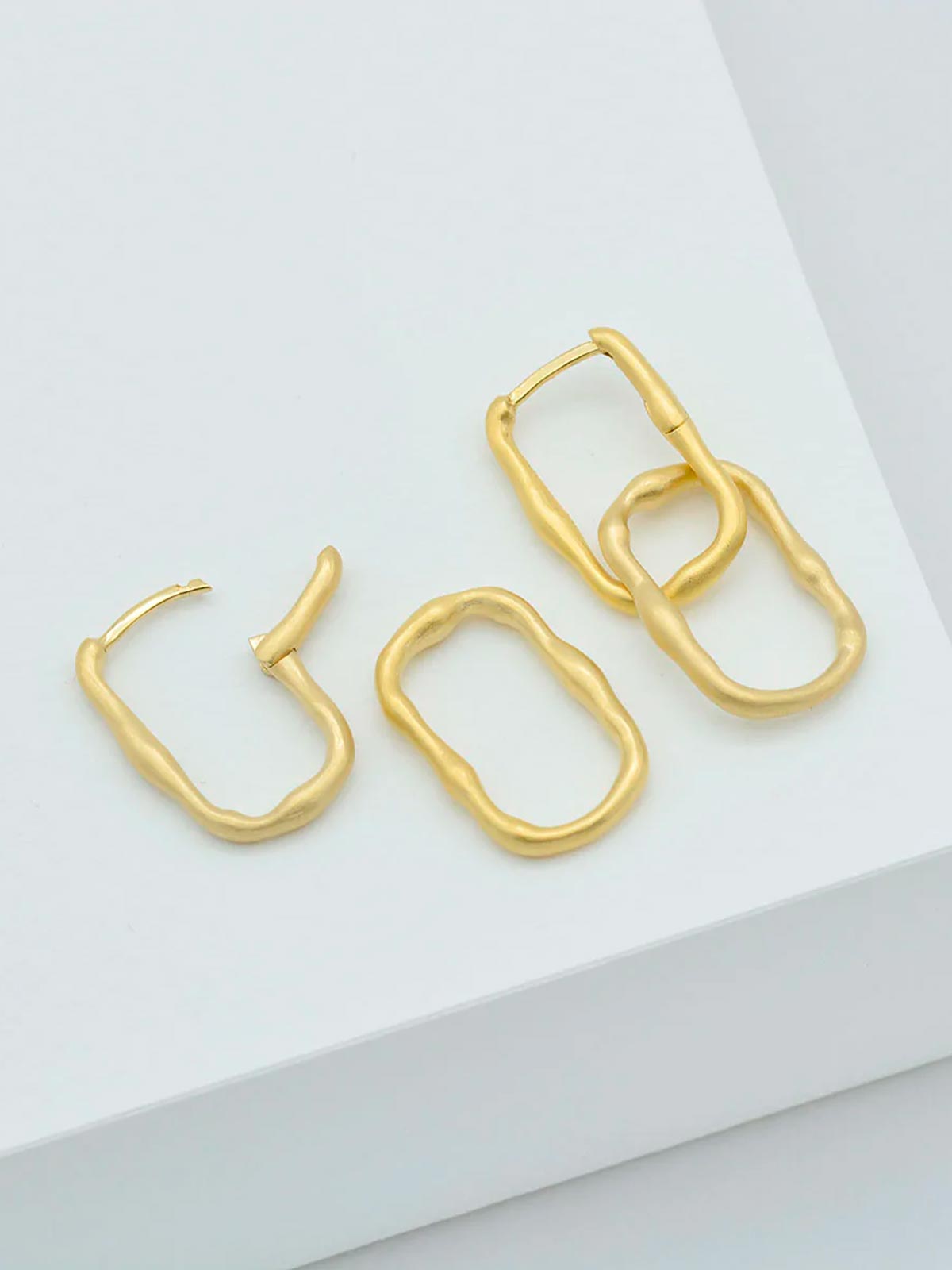 Liana Huggie Hoop Link Earrings G