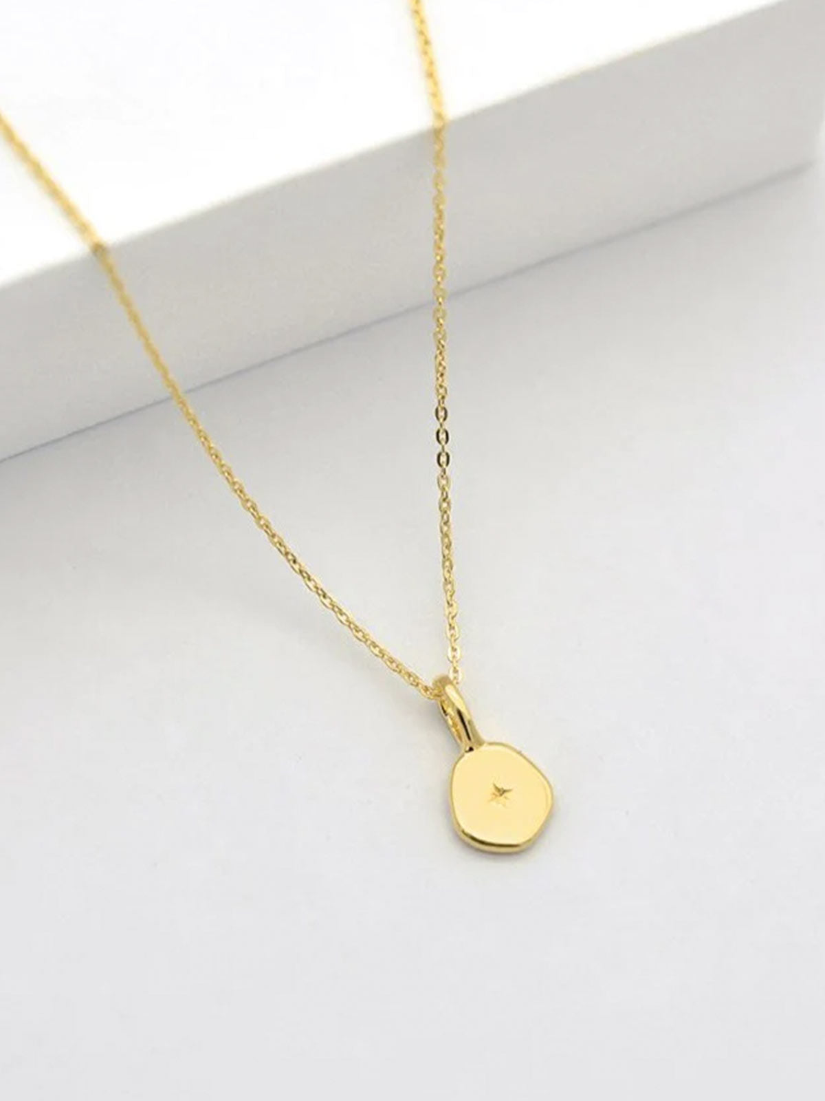 Vega Necklace G