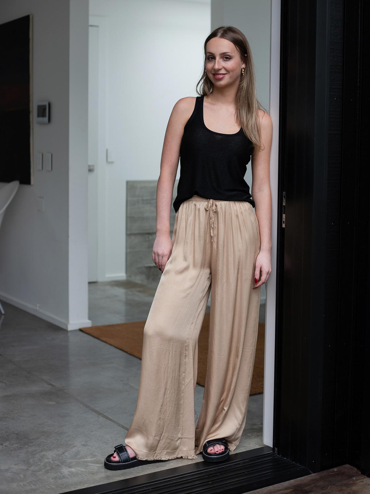Sara Shimmer Singlet