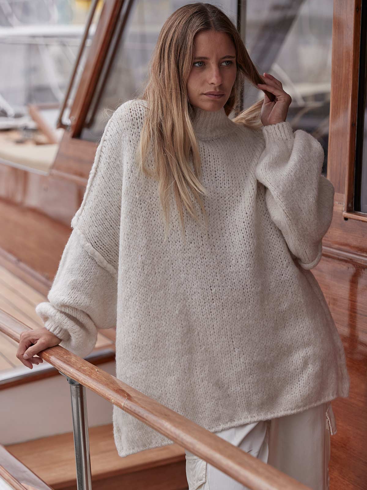 Mountain Turtle Neck Jumper
