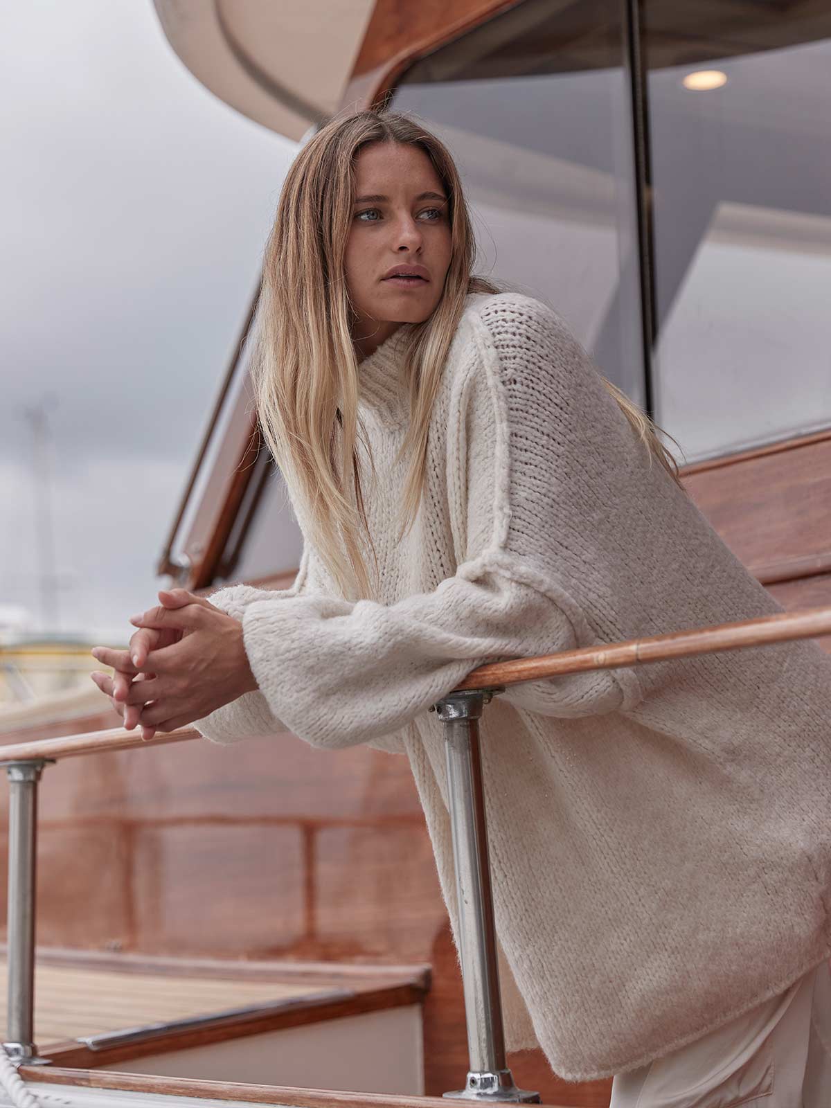 Mountain Turtle Neck Jumper