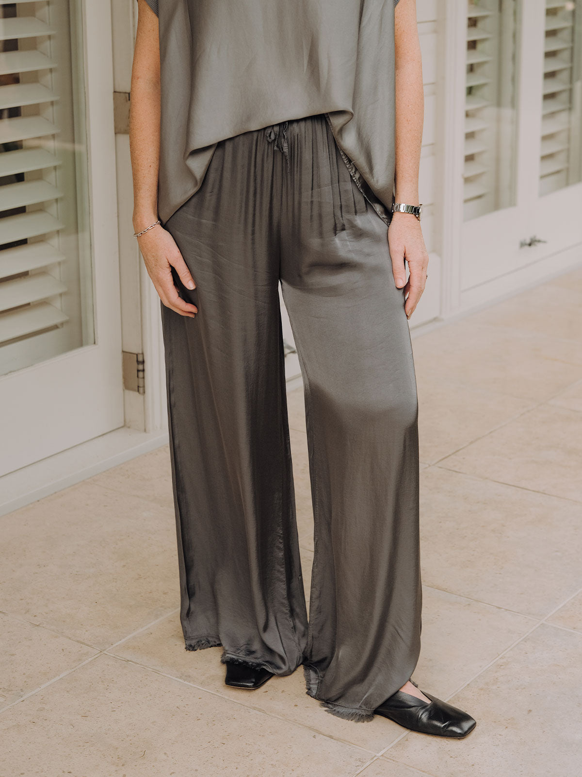 Pia Flowy Pants