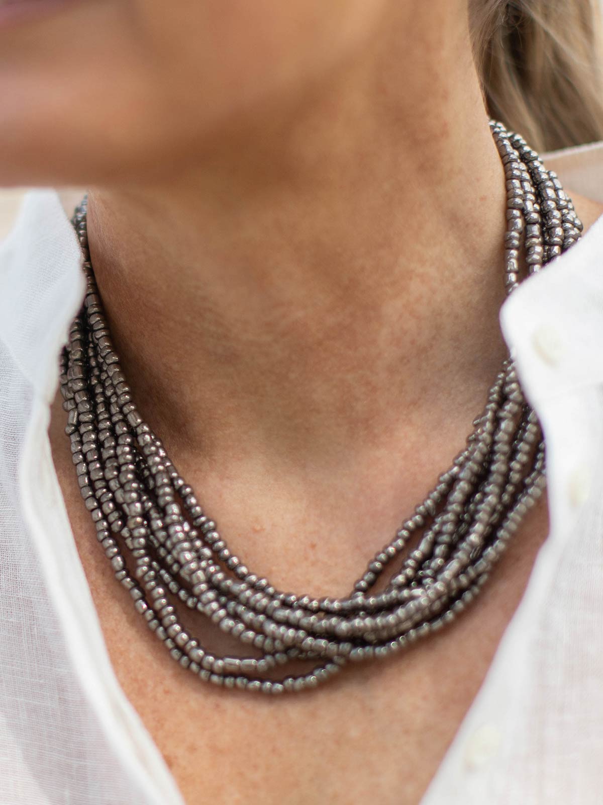 8 Strand Choker