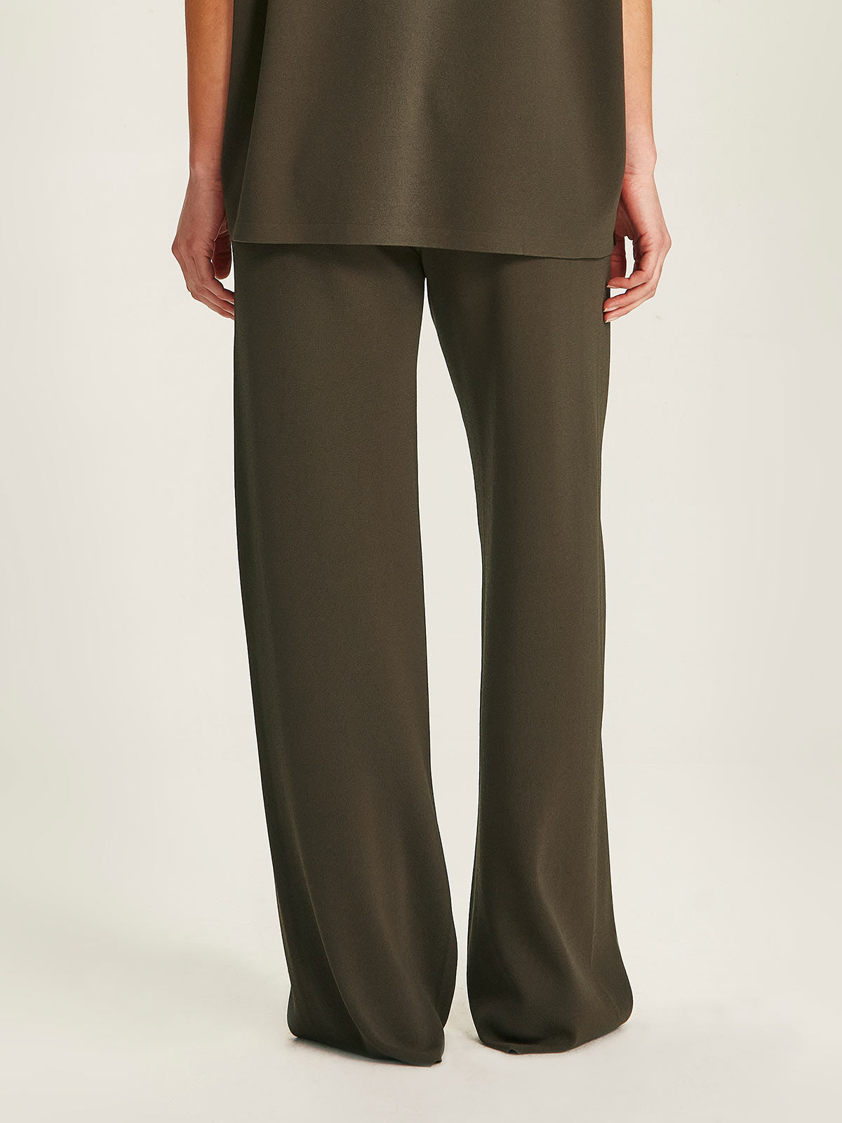 Demi Pant