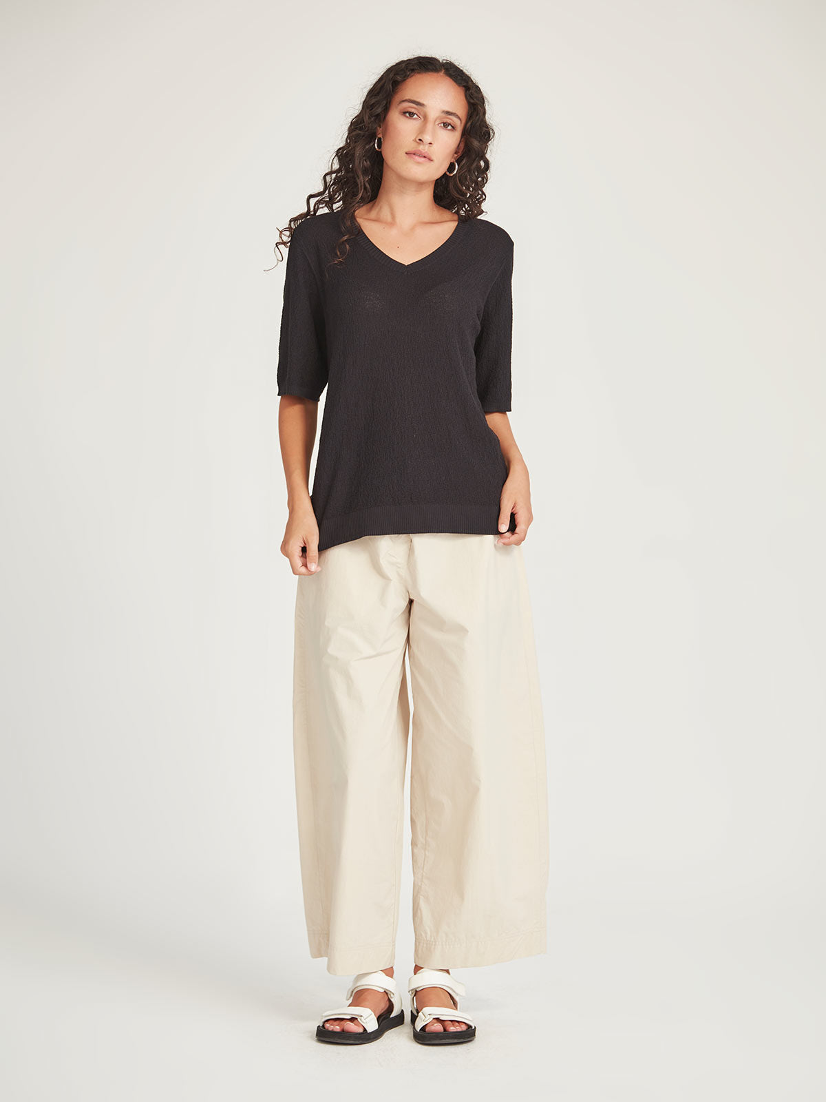 Vera Boucle V Neck