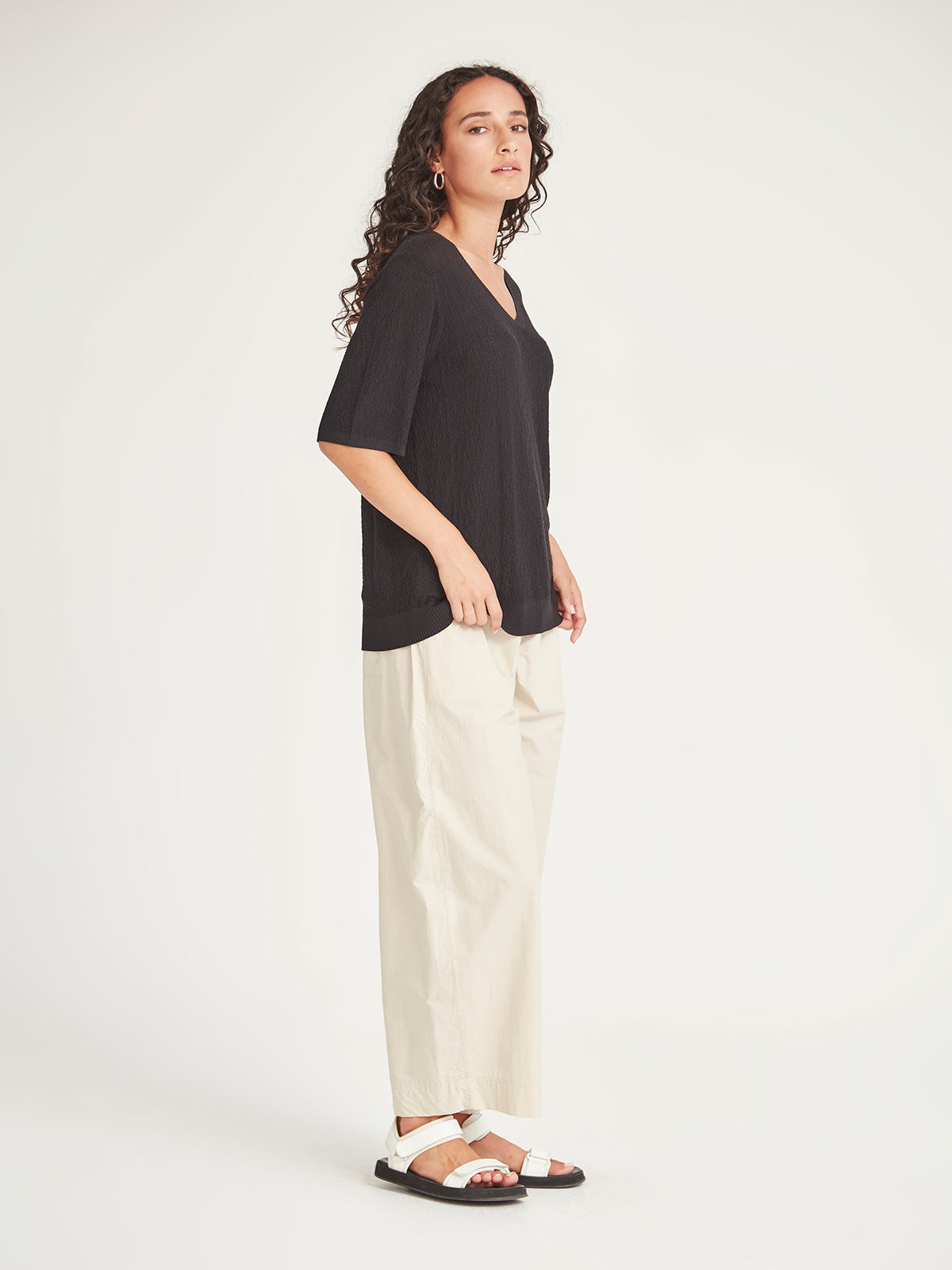 Vera Boucle V Neck