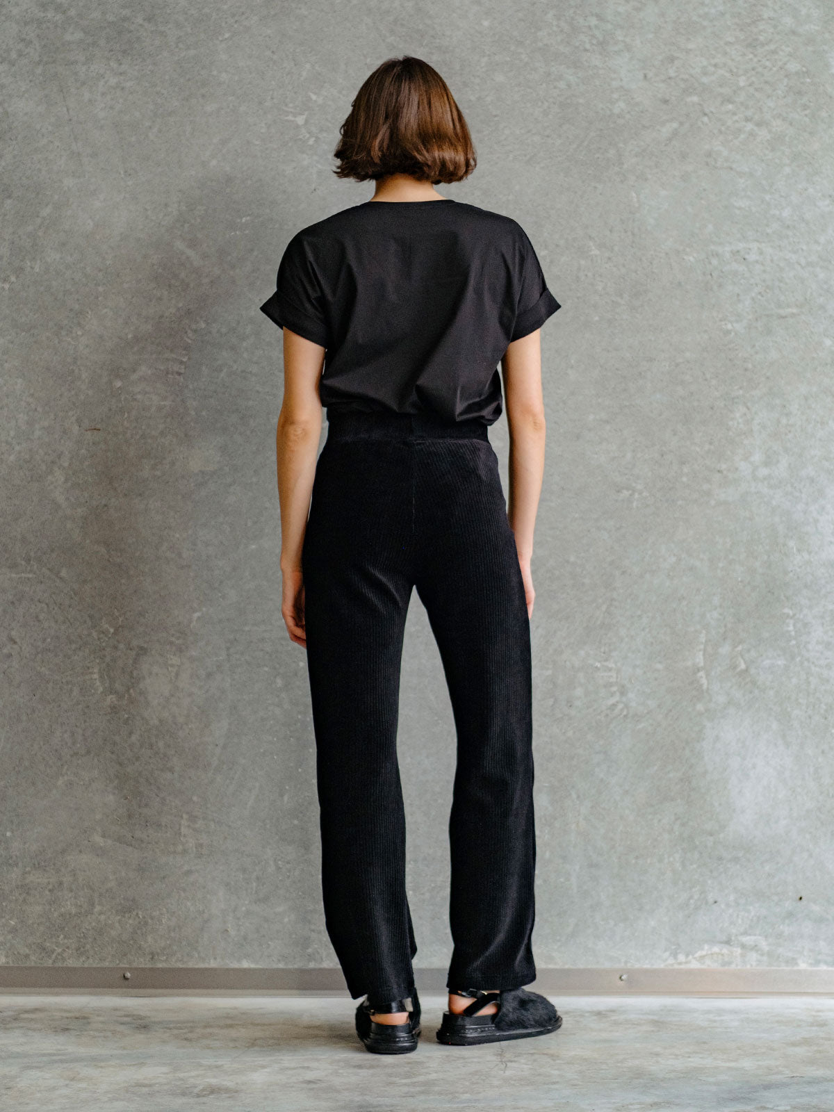 Quincey V Neck Tee