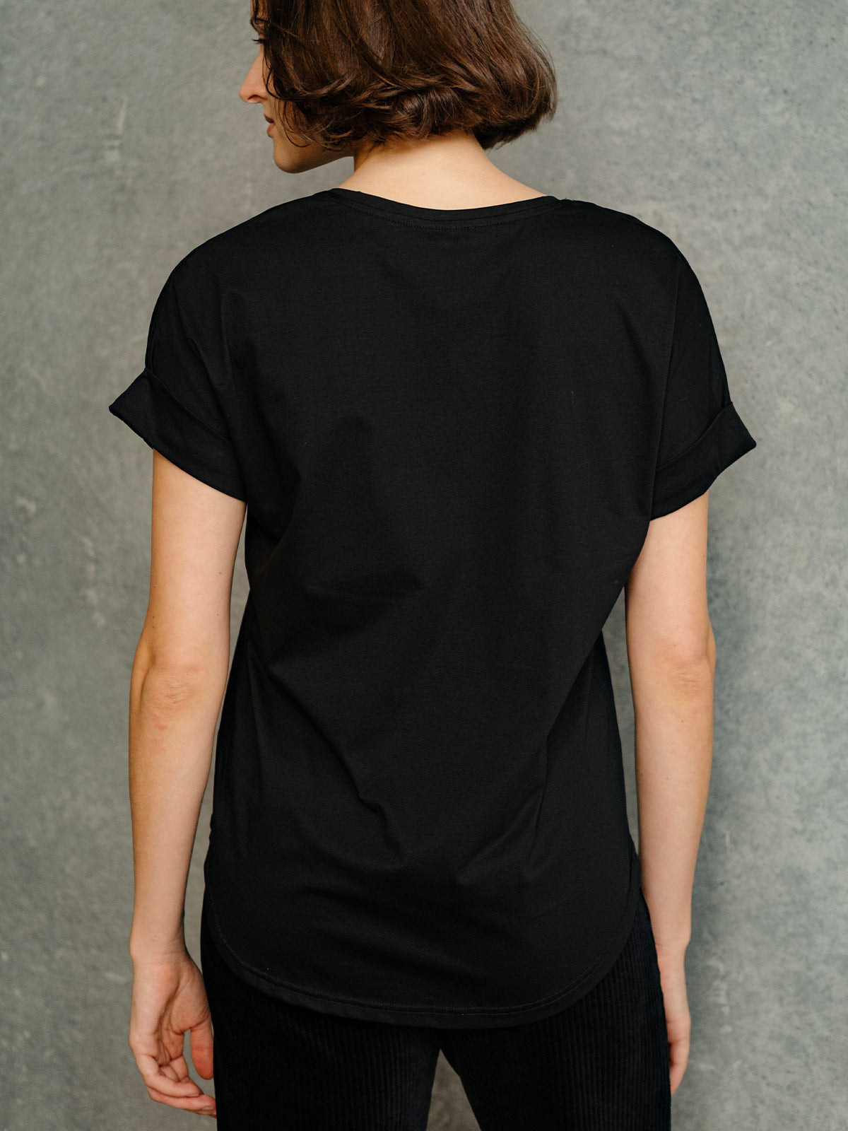 Quincey V Neck Tee