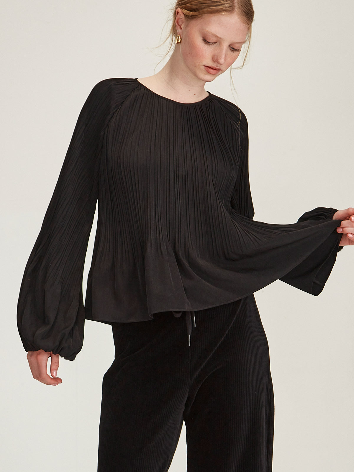 Sumi Pleat Top