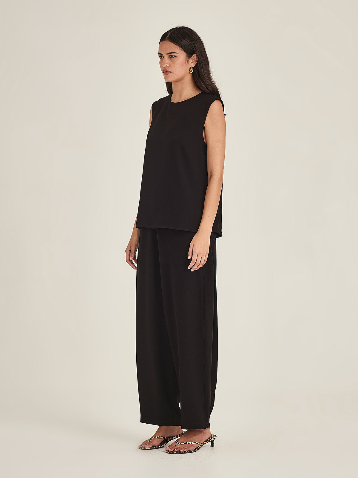 Vivian Shell Top