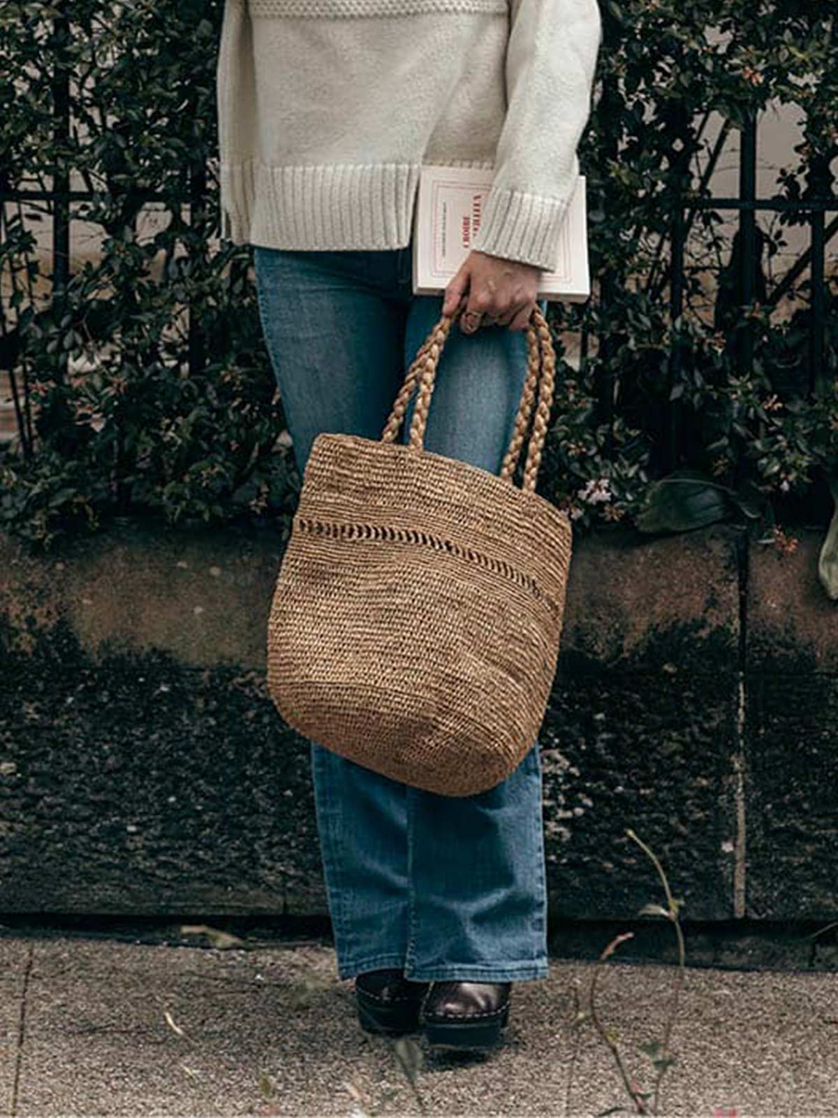 Alice MM Lace Bag