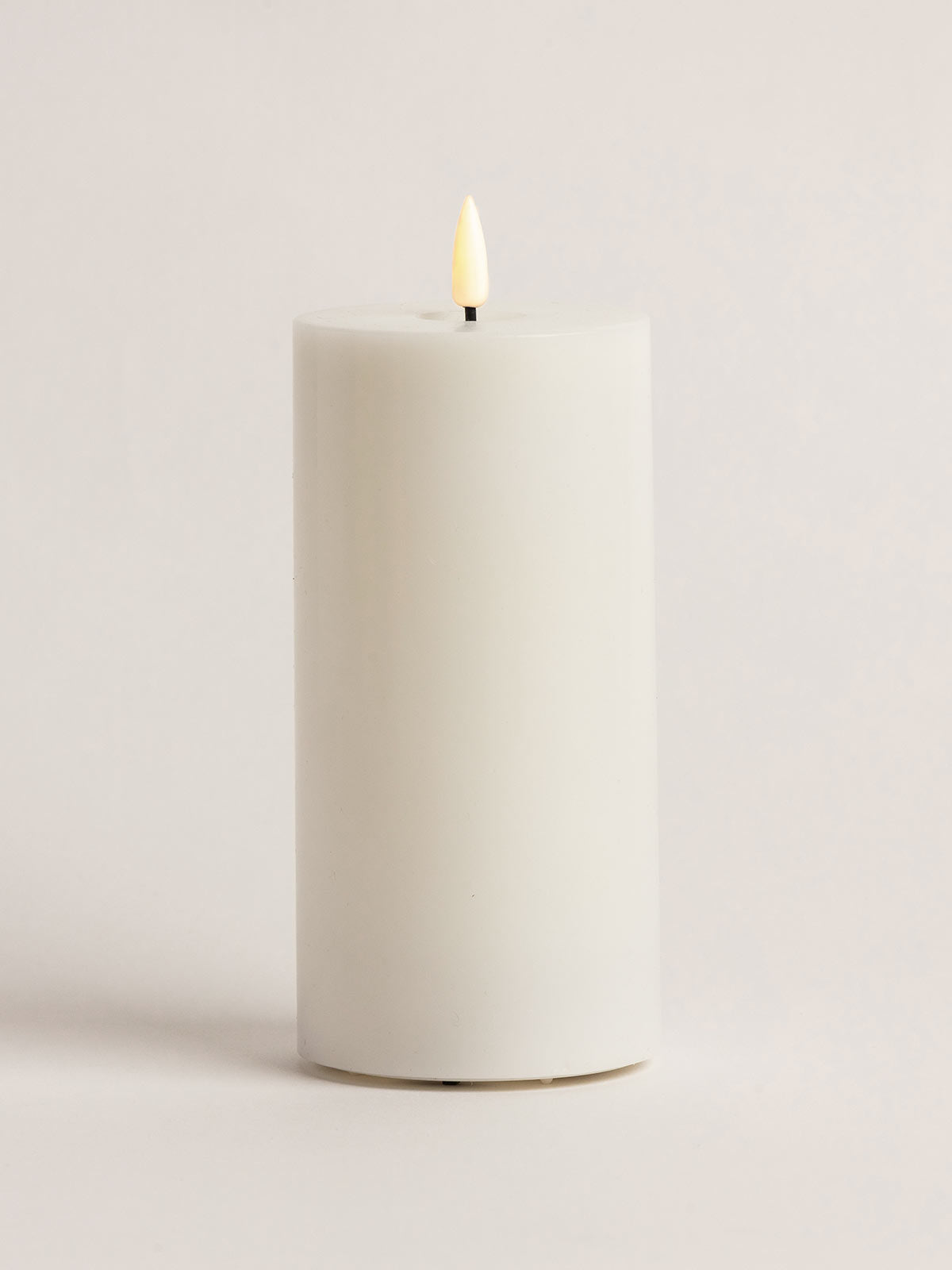 LED Pillar Candle L