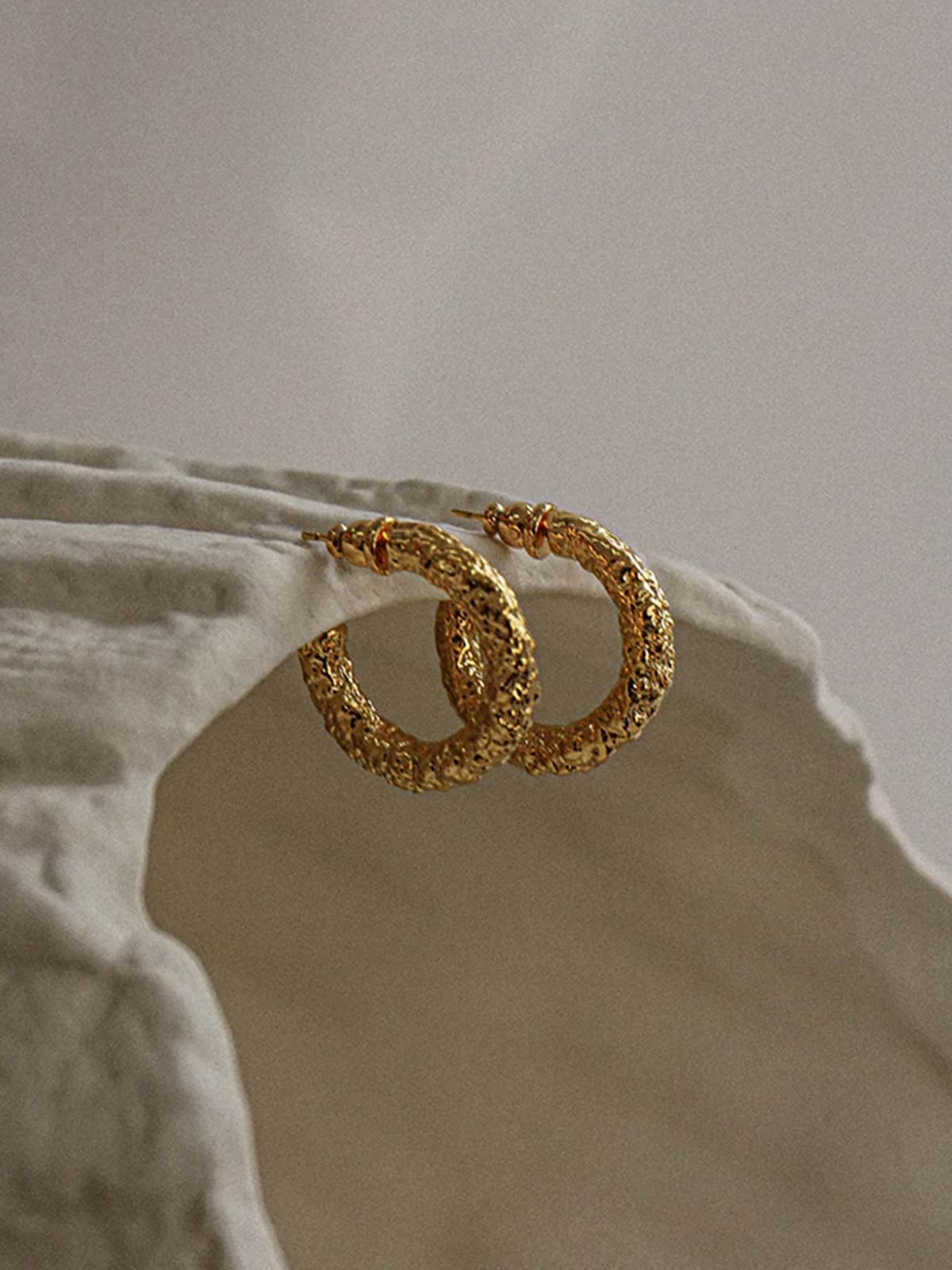 Mona Earrings