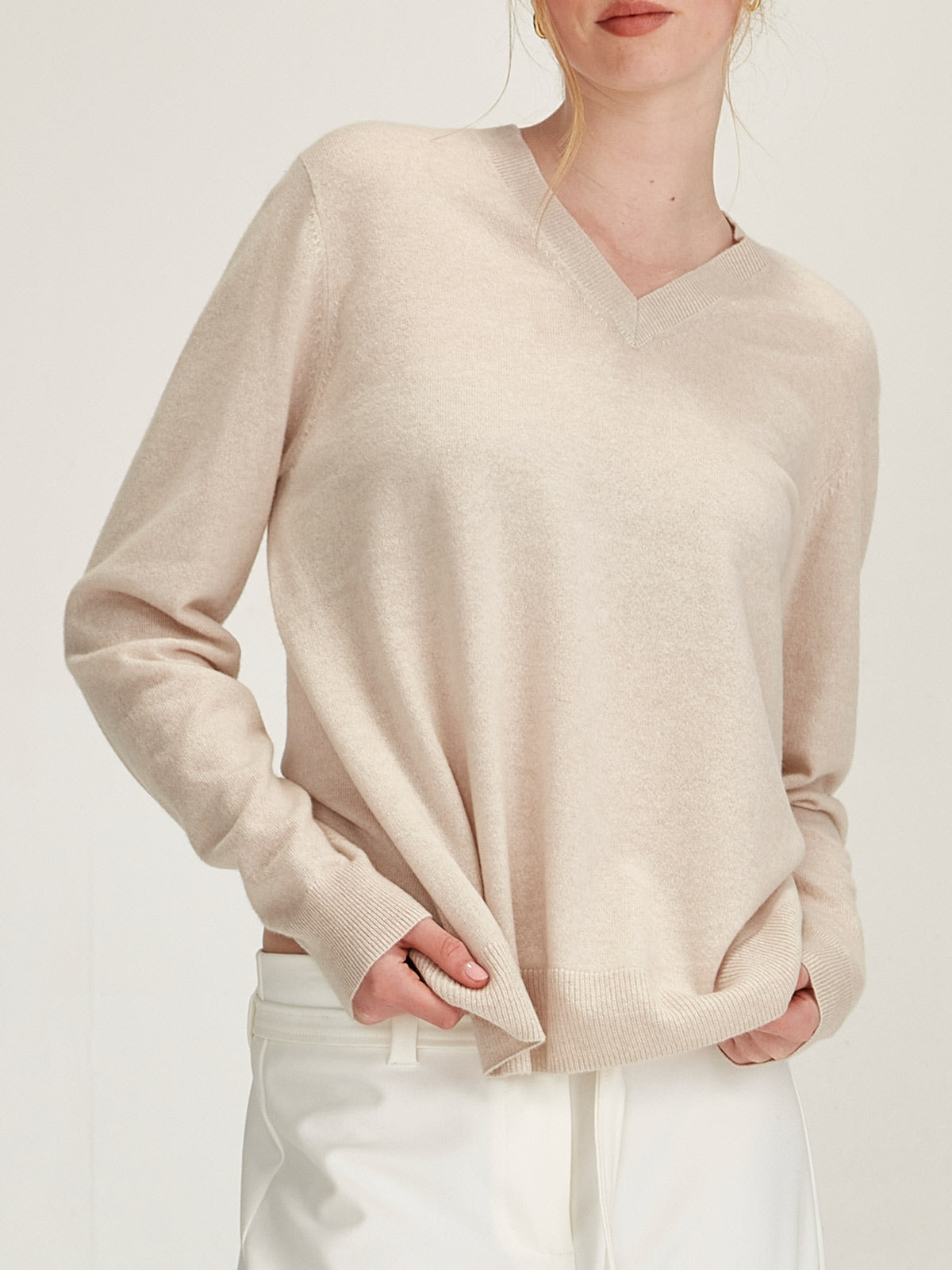 Lucy Cashmere V Neck