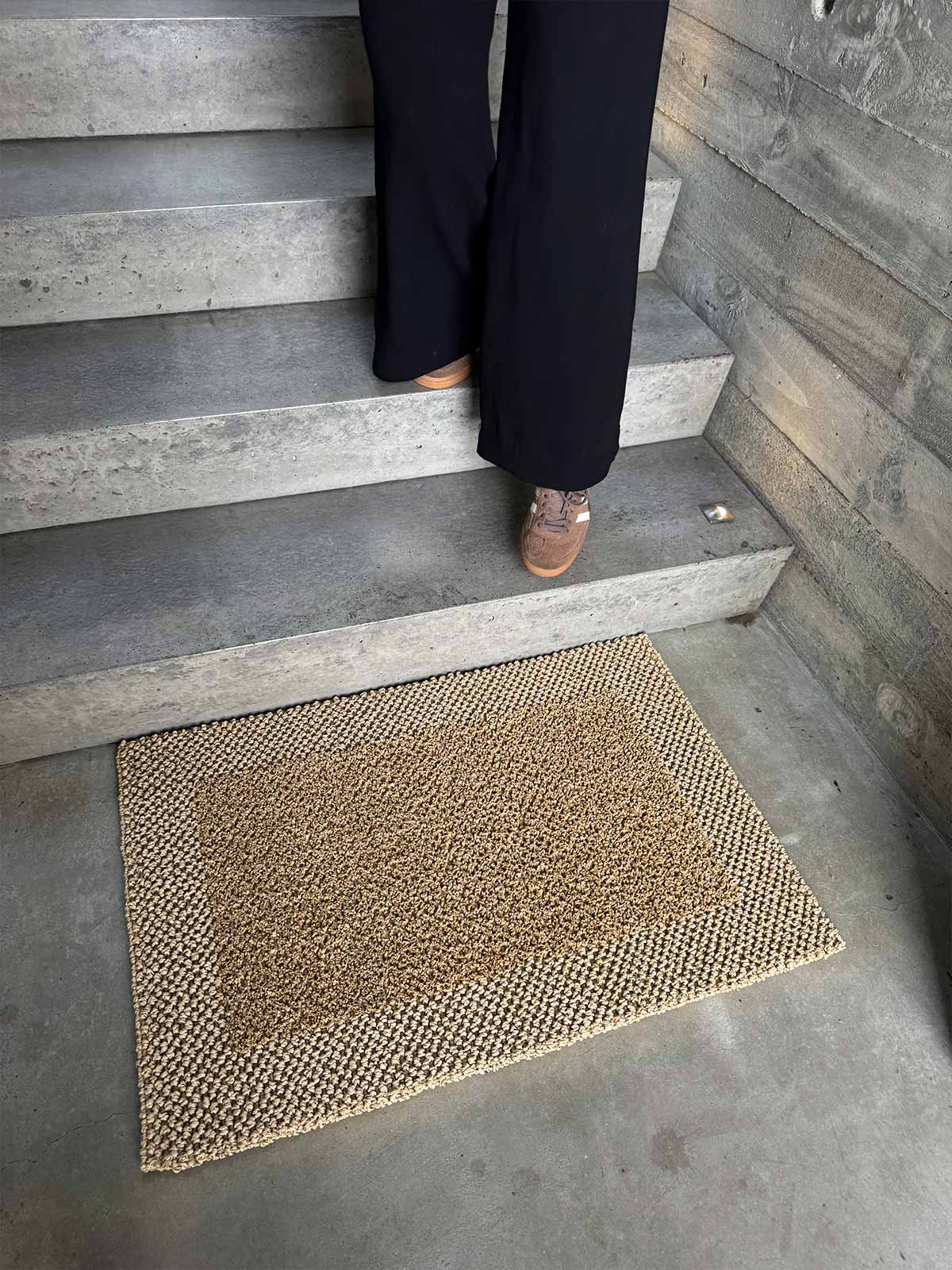 Border Loop Doormat