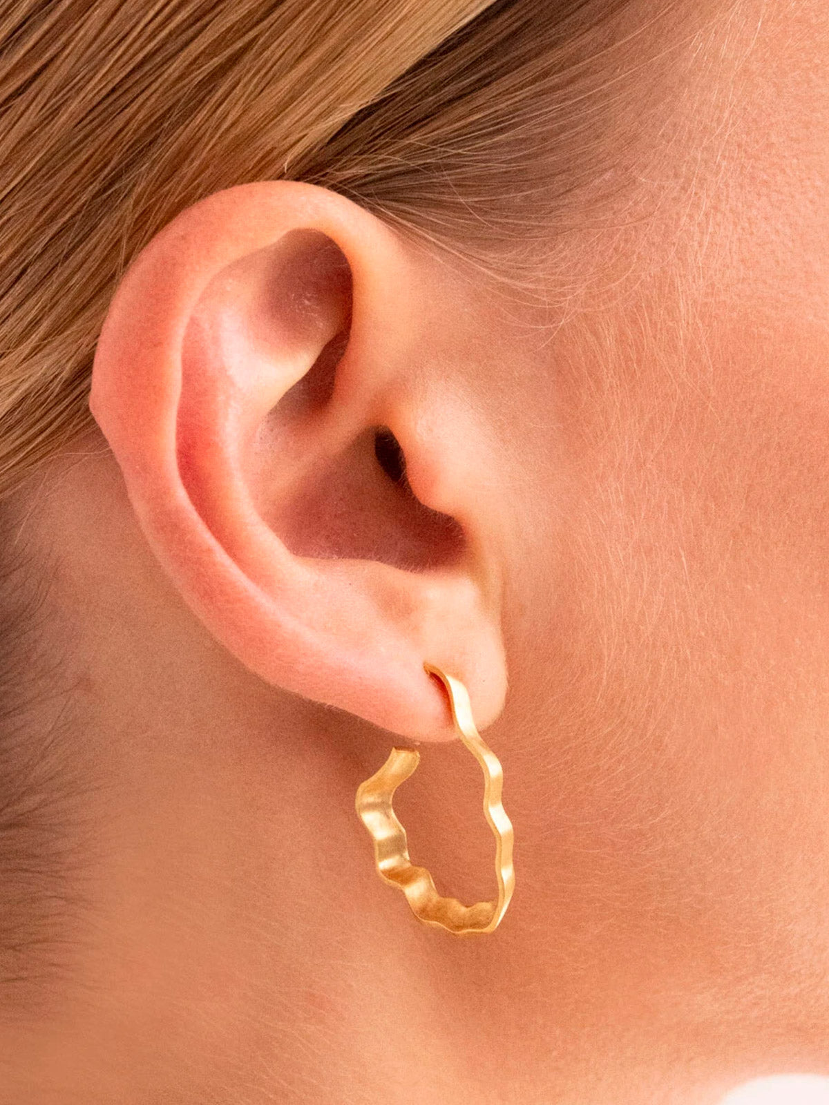 Odette Hoop Earring S