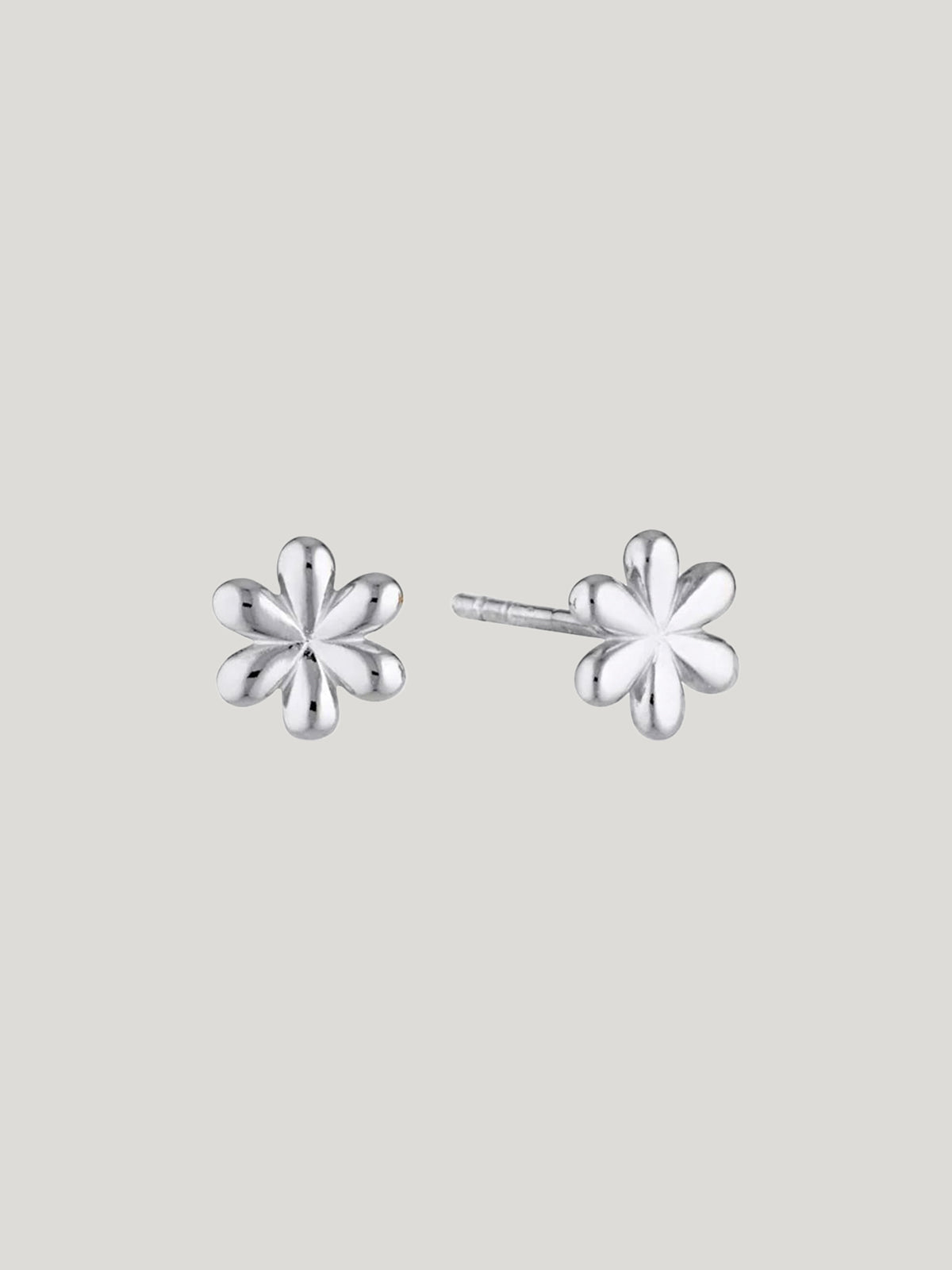 Daisy Stud Earrings S