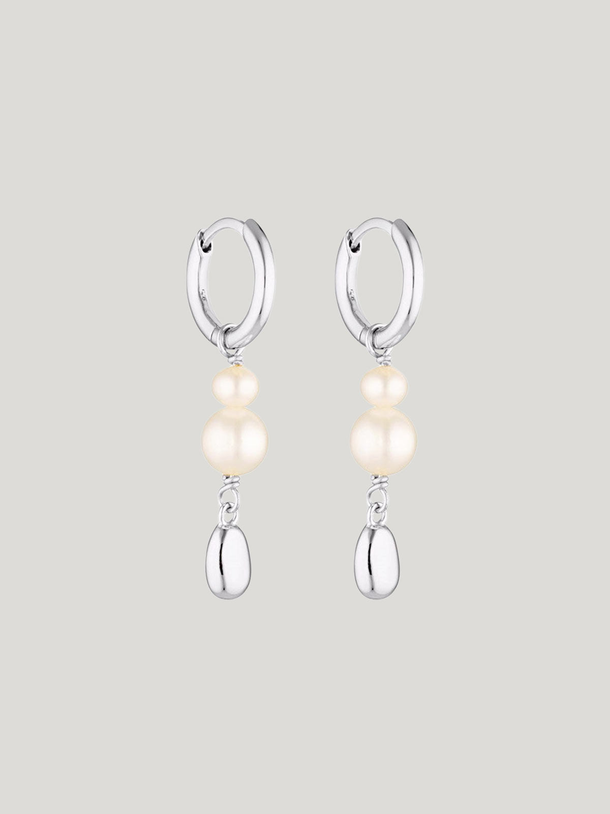 Brook Pearl Huggie Earring S