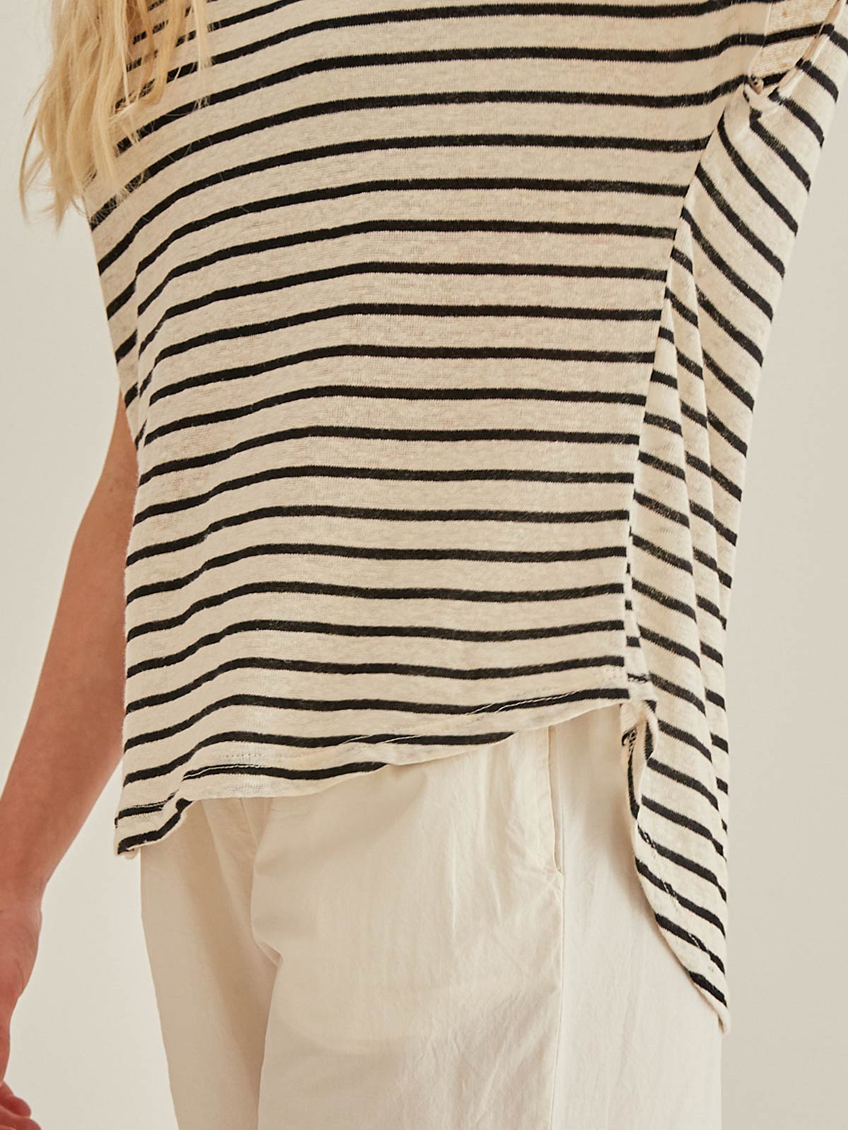 Mudgee V Neck Stripe Tee