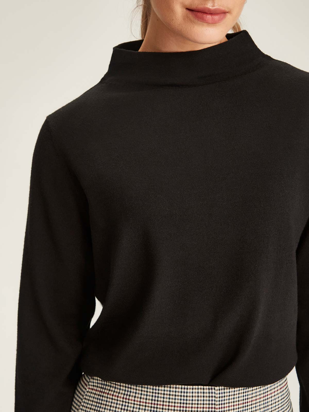 Vardo Merino Funnel Neck