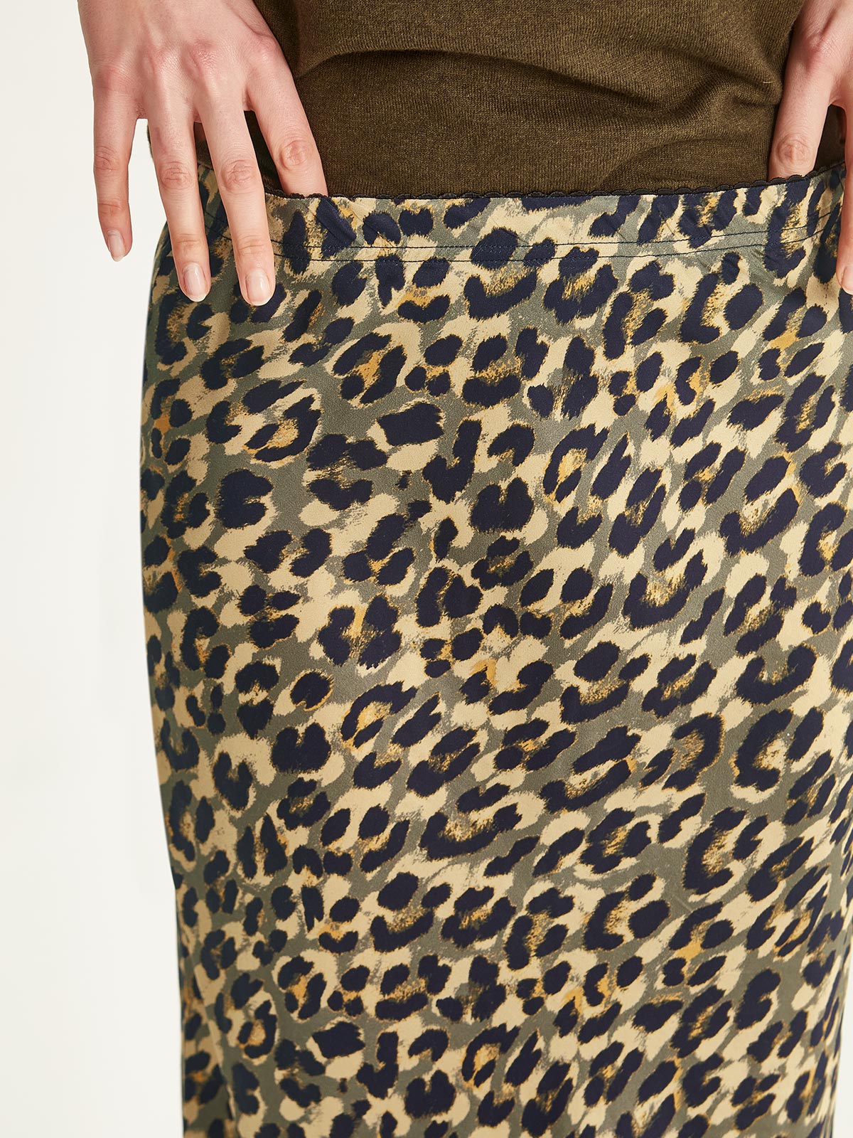 Bella Leopard Skirt