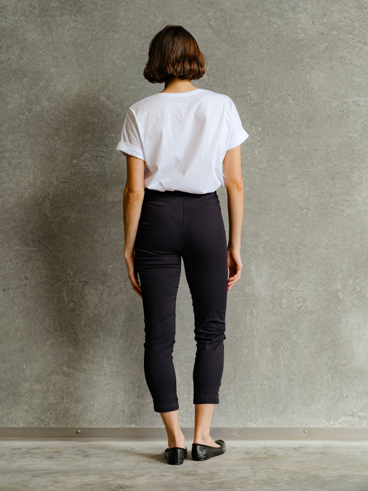 Quincey V Neck Tee