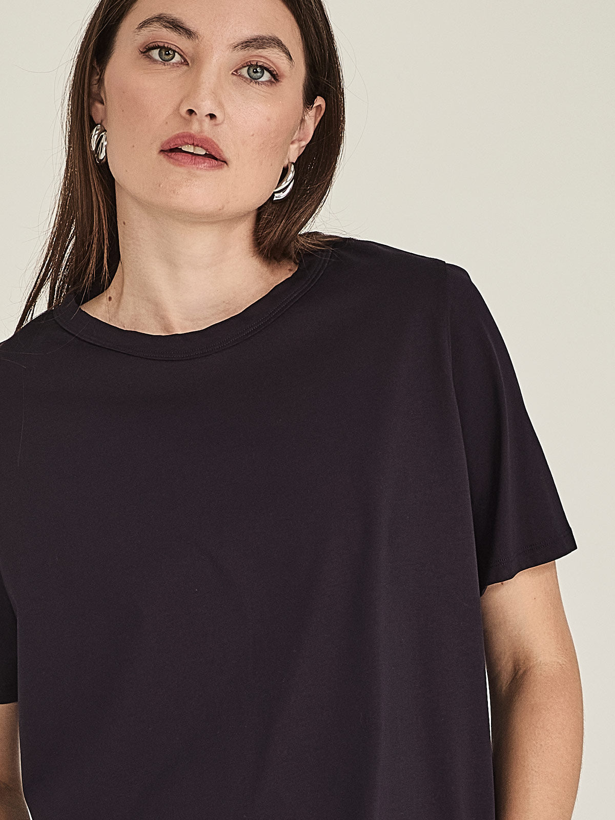 Avery Tee