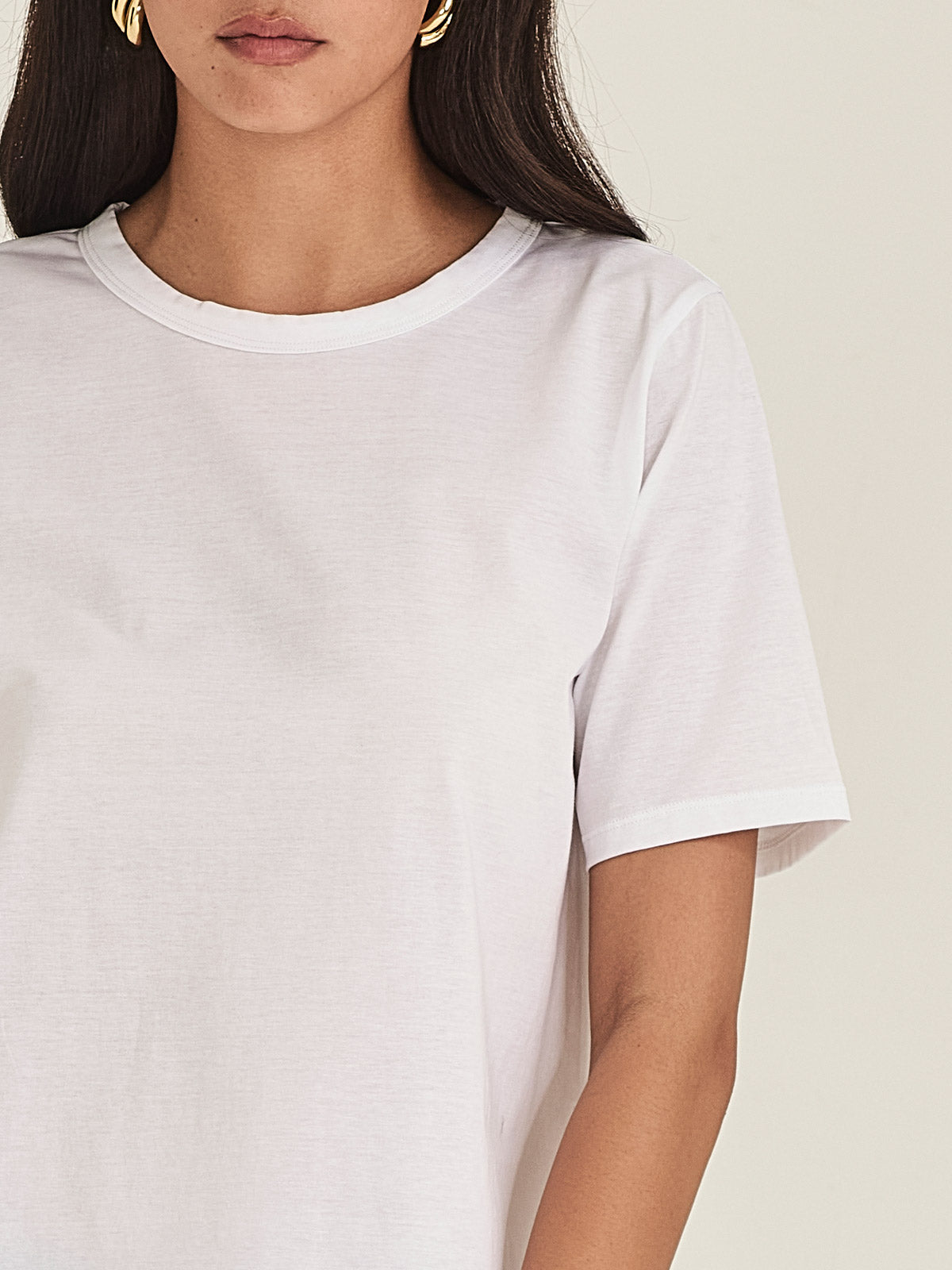 Avery Tee