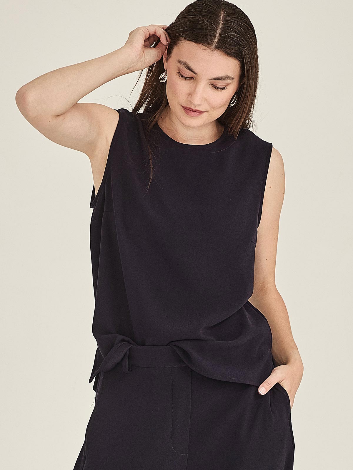 Vivian Shell Top
