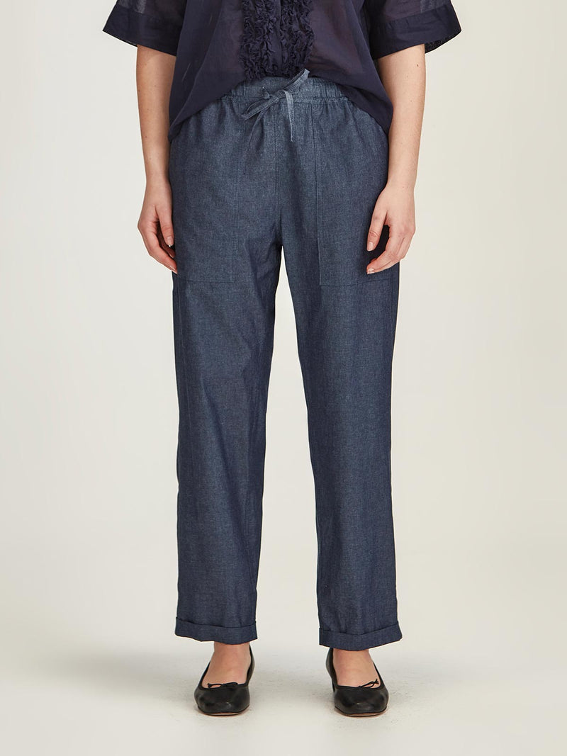 Tapered Leg Jeans