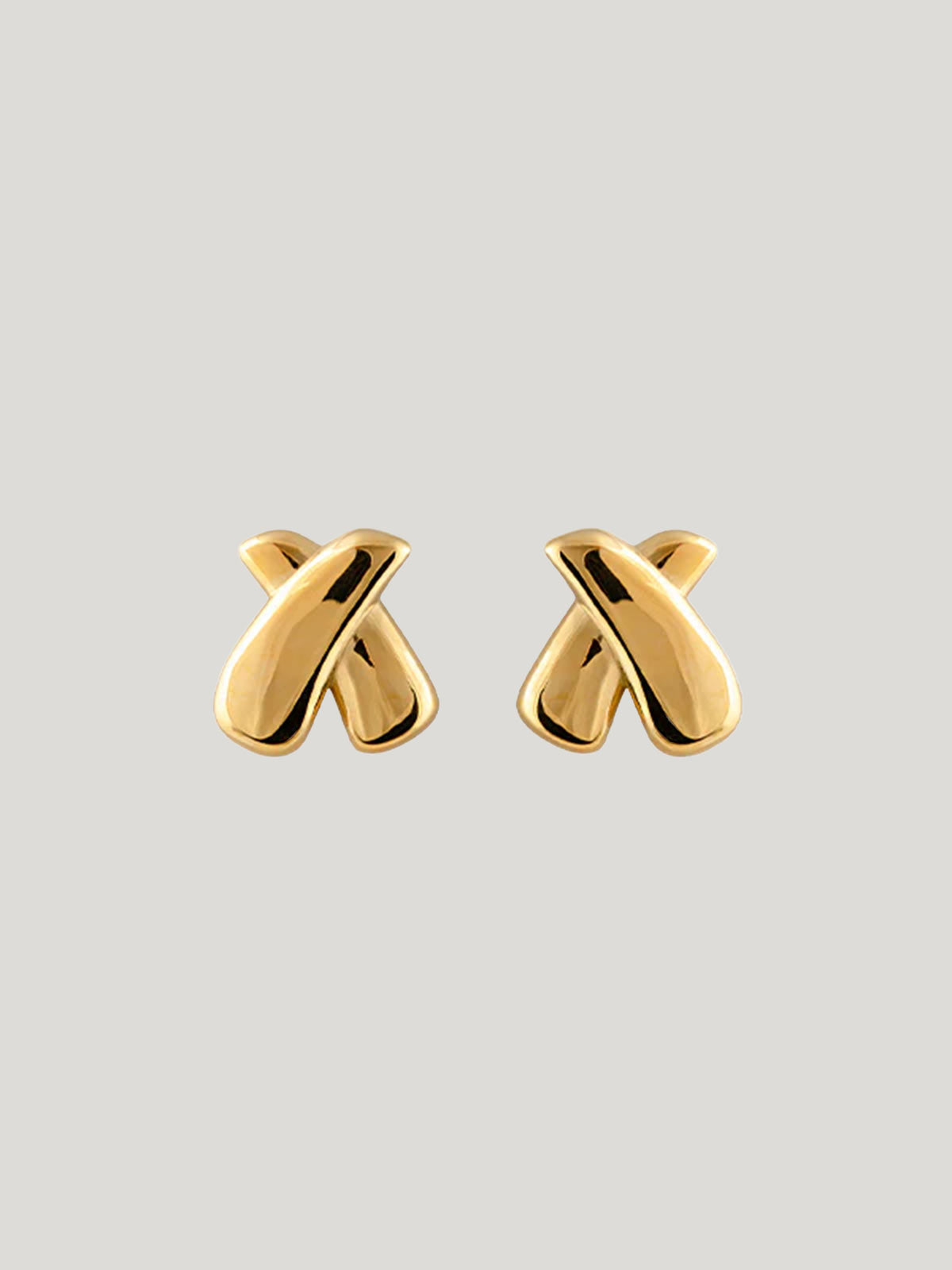 Zahar Piper gold earrings (Z270) shown from the front view in their sleek and polished “X” design, displaying the complete earring design with its polished 18k gold plated stainless steel (nickel free) finish.